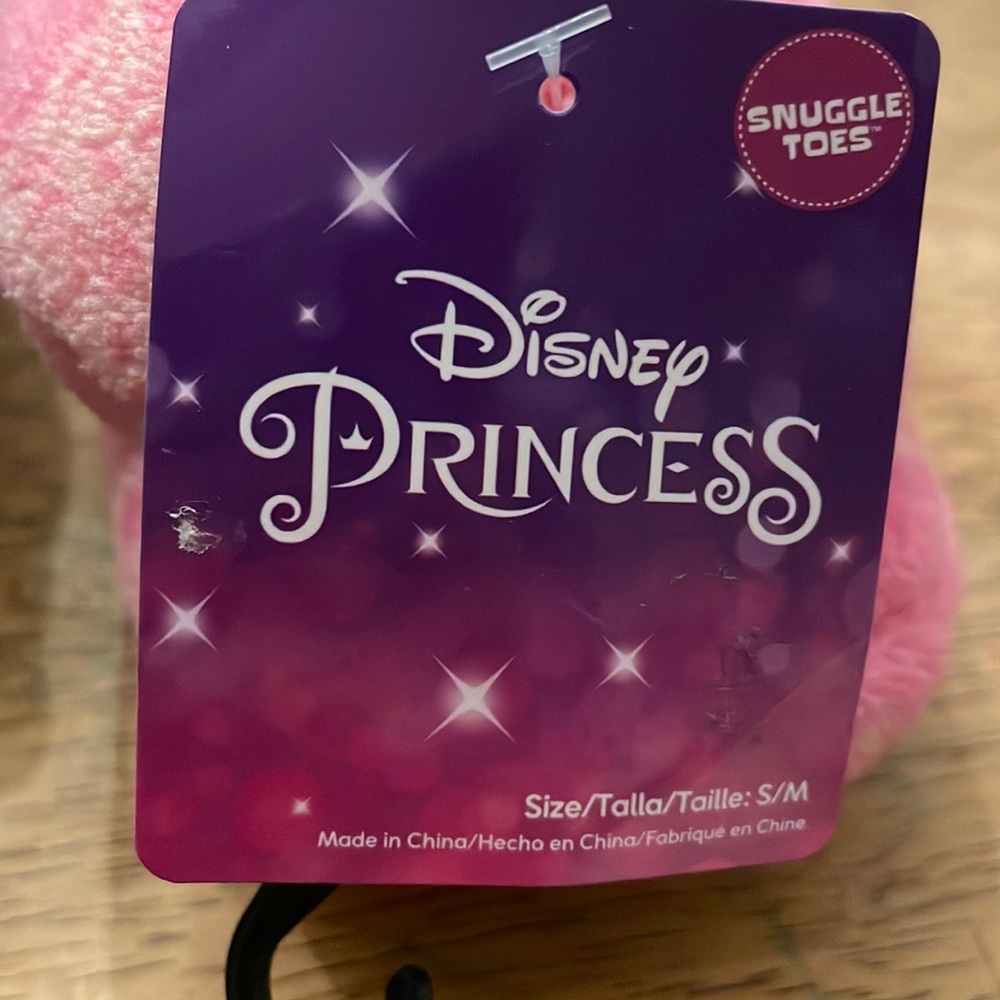 Character kids slippers, 3 to choose from NWT - Picture 5 of 8